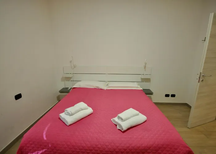 H2Ome Lagaccio 4 Rooms, 2 Bathrooms, Ac, Near Principe Station