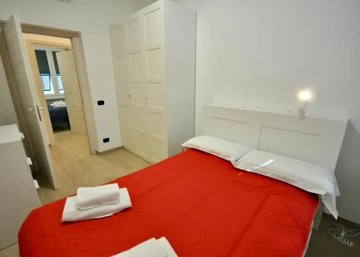 H2Ome Lagaccio 4 Rooms, 2 Bathrooms, Ac, Near Principe Station
