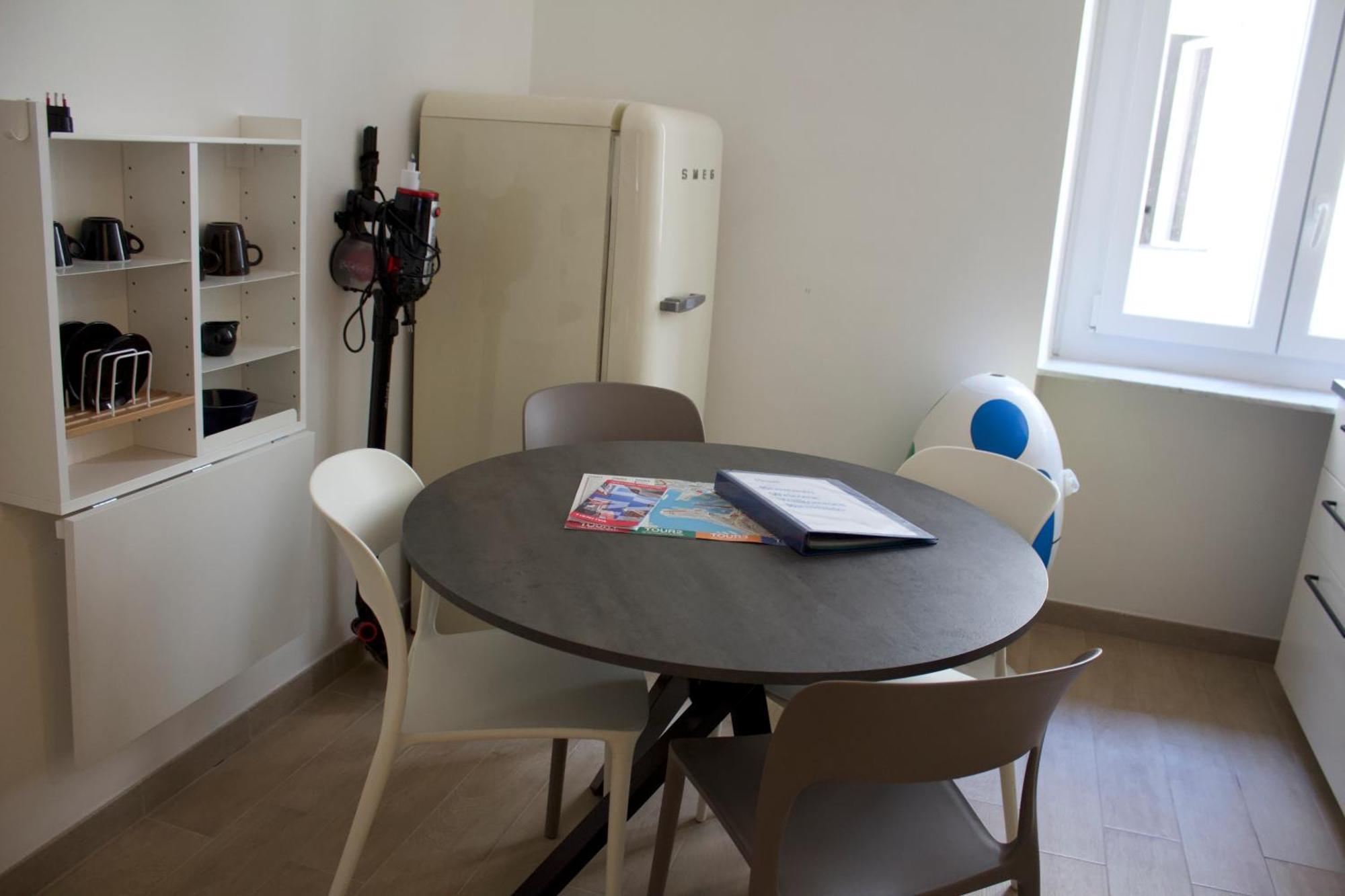 H2ome Lagaccio 4 Rooms, 2 Bathrooms, Ac, Near Principe Station Appartamento *