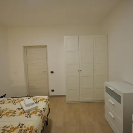 H2Ome Lagaccio 4 Rooms, 2 Bathrooms, Ac, Near Principe Station Genoa Exterior photo