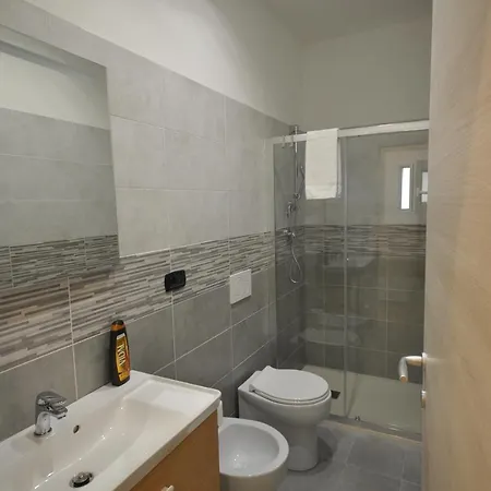 H2Ome Lagaccio 4 Rooms, 2 Bathrooms, Ac, Near Principe Station Genoa Exterior photo