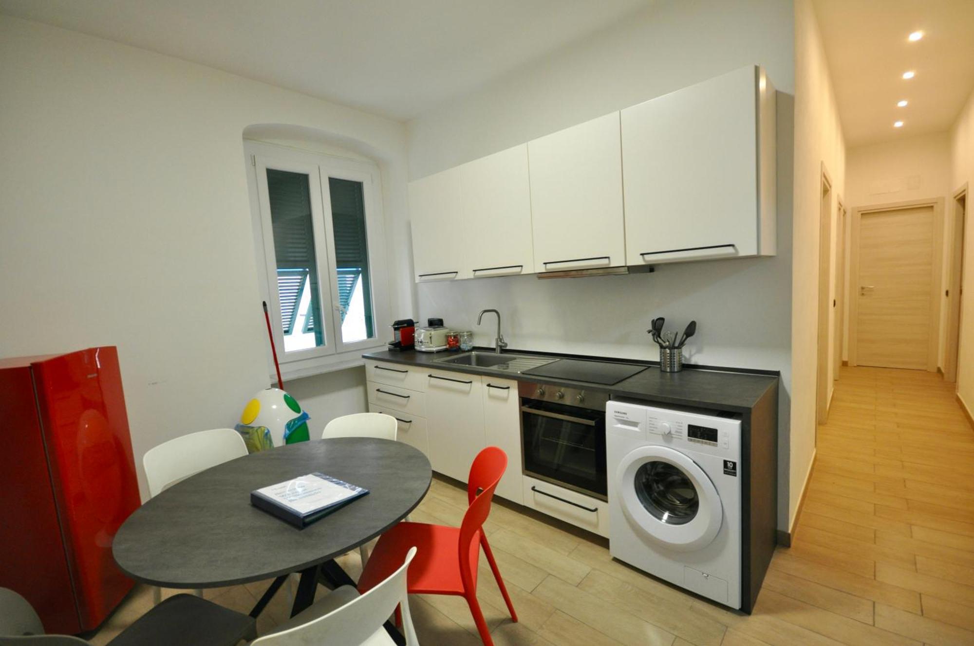 Apartamento H2ome Lagaccio 4 Rooms, 2 Bathrooms, Ac, Near Principe Station Génova
